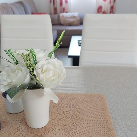 Apartamento Sevilla Autentica Dos Hermanas Exterior foto